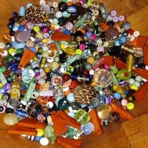 Bead Soup Confetti Scoop, Random Mixed Beads